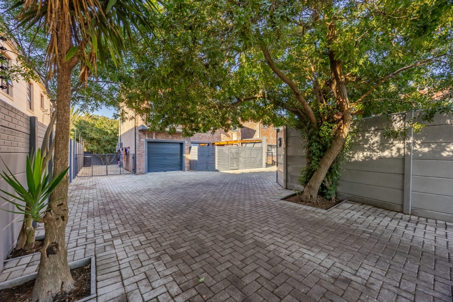 3 Bedroom Property for Sale in Belgravia Western Cape